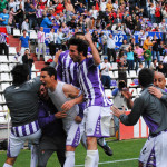 Real Valladolid celebrando victoria